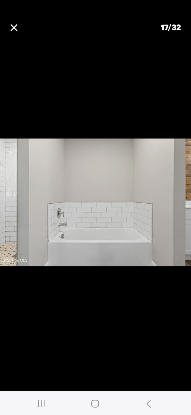 Building Photo - 606 Sonata Ct