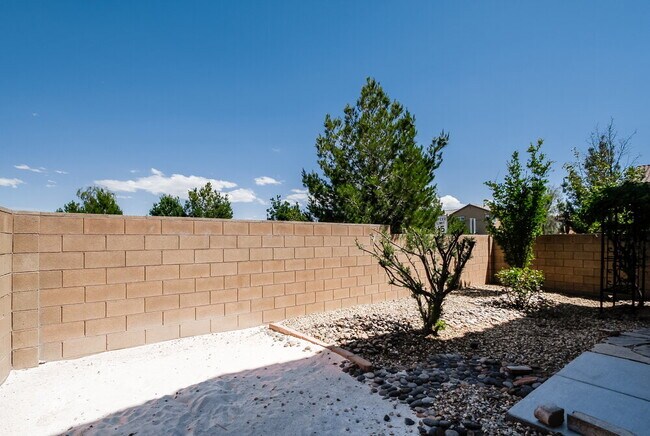 Building Photo - 6204 Bradford Island Ct