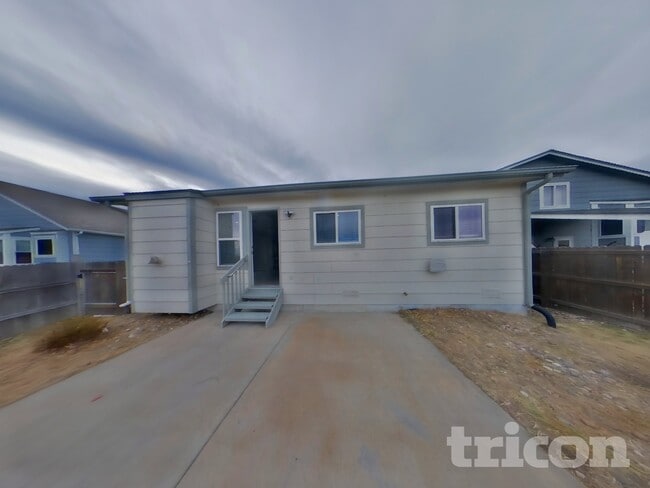 Building Photo - 6625 Bear Tooth Dr