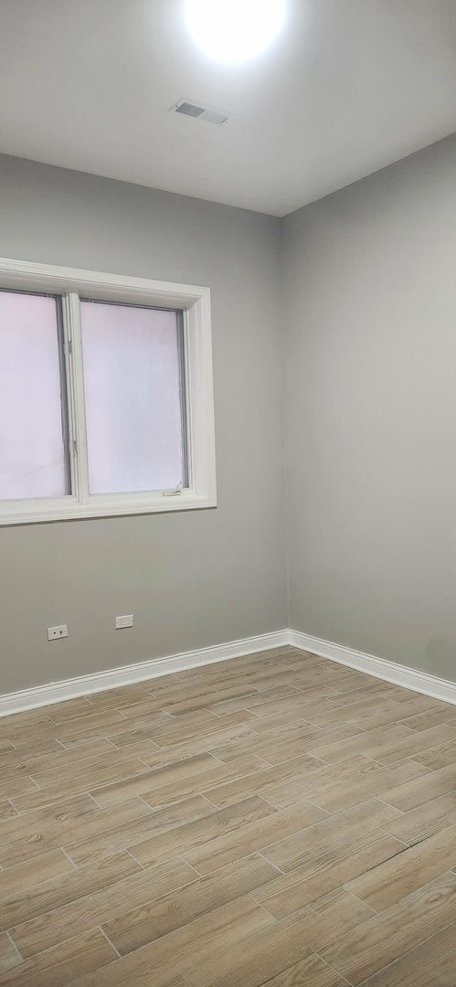 Building Photo - 6113 S Kimbark Ave