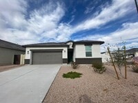 Building Photo - 24402 W Pueblo Ave