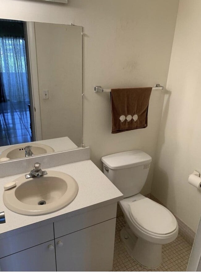 Building Photo - 74 Sheffield I