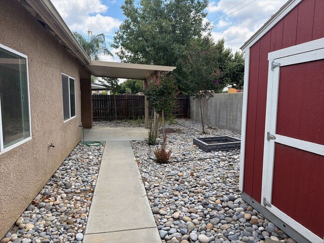 Building Photo - 1849 Malvasia Ave