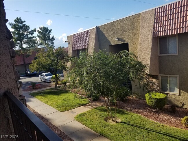 Building Photo - 5060 Indian River Dr
