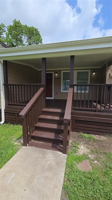 Building Photo - 6915 Gerda St