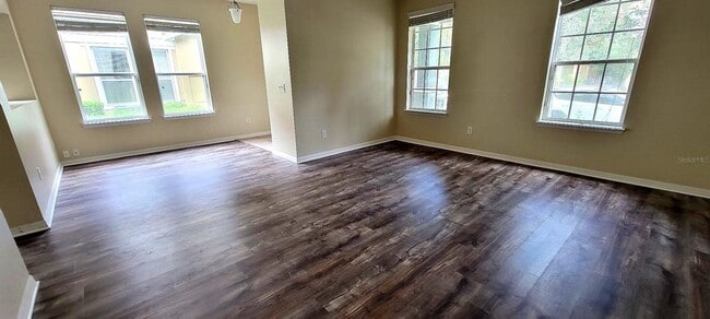 Building Photo - 10361 Lake District Ln