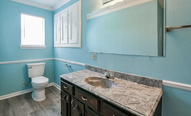 Building Photo - 11122 Sunturf Ln