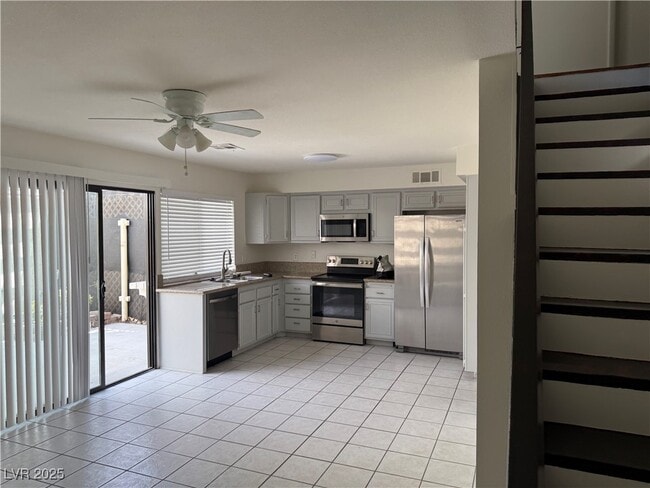 Building Photo - 3249 Liahona Way