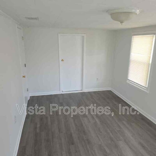 Building Photo - 5717 Mt Washington Rd