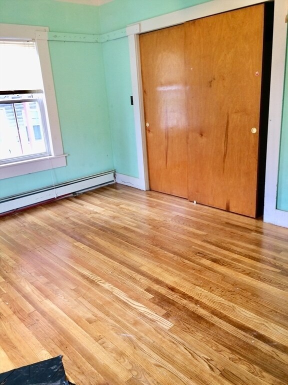 Building Photo - 8 Grant St