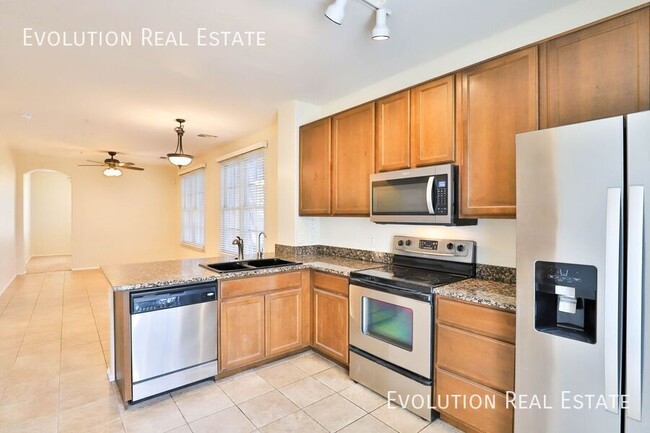 Building Photo - 2623 S Key Biscayne Dr