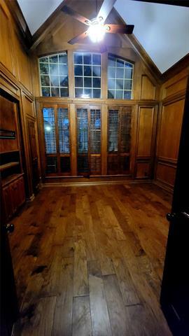 Building Photo - 905 Briar Ridge Dr
