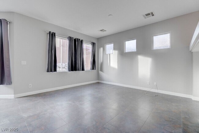 Building Photo - 3637 Pinnate Dr