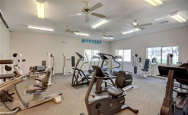 Building Photo - 2001 Quartz Cliff St