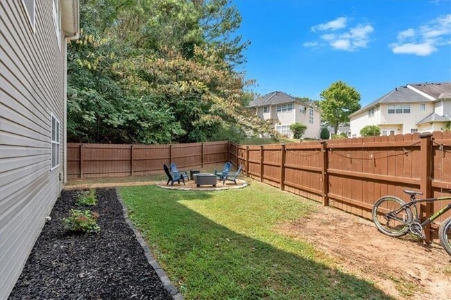 Building Photo - 1543 Springleaf Cove SE