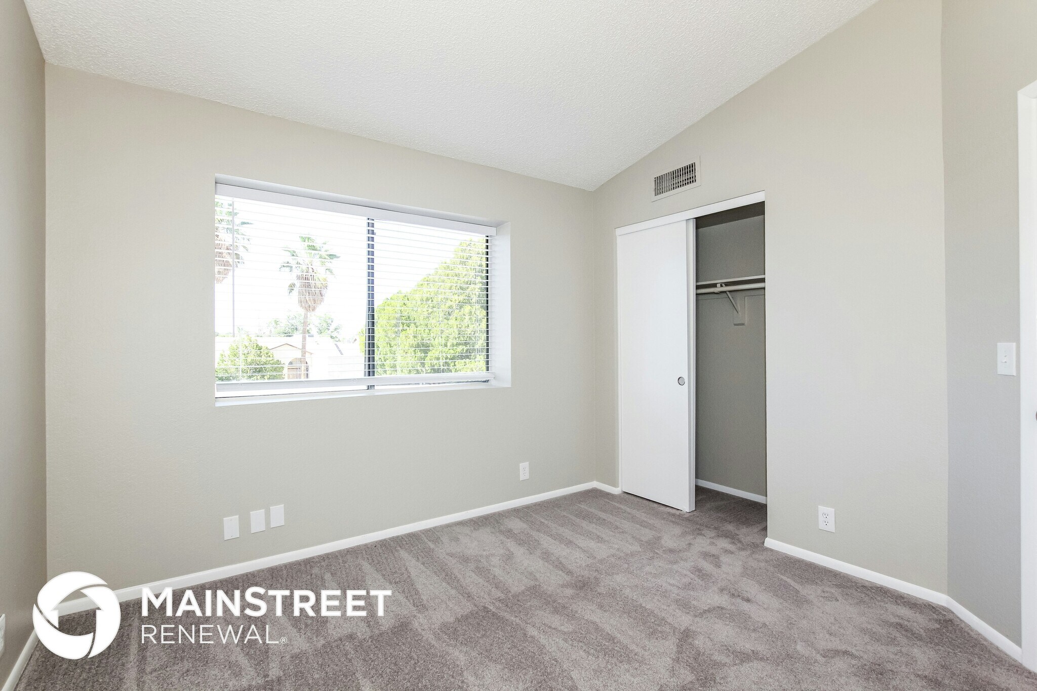 Building Photo - 6513 W Turquoise Ave