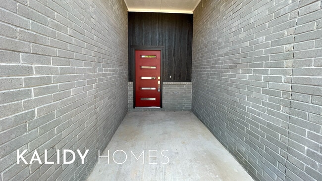 Building Photo - 509 Remington Ave