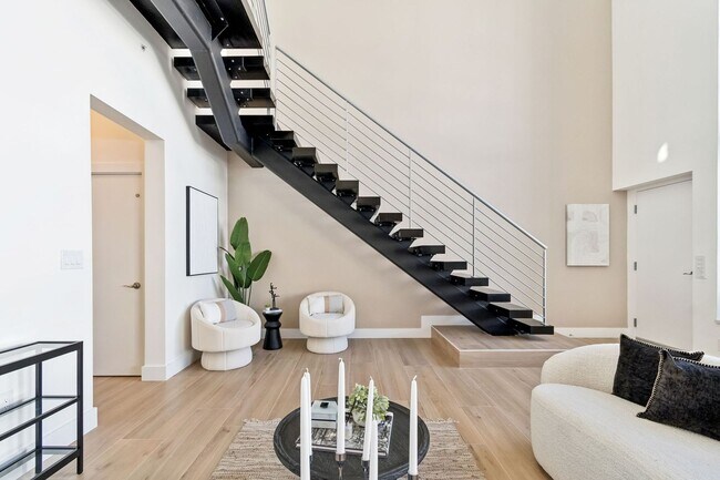 Building Photo - 1343 4th St