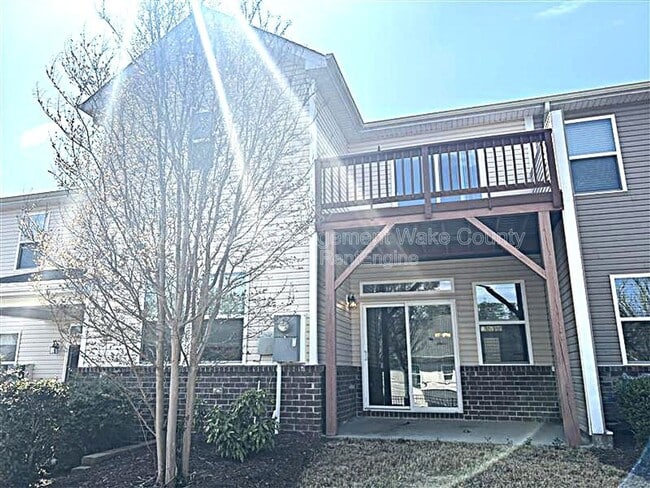 Building Photo - 1428 Glenwater Dr