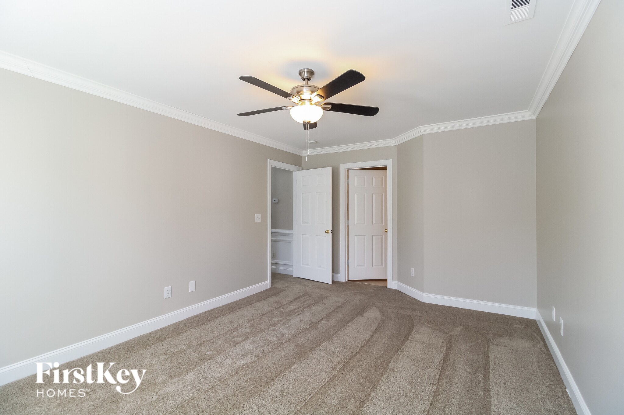 Building Photo - 909 Woodview Ridge Trail