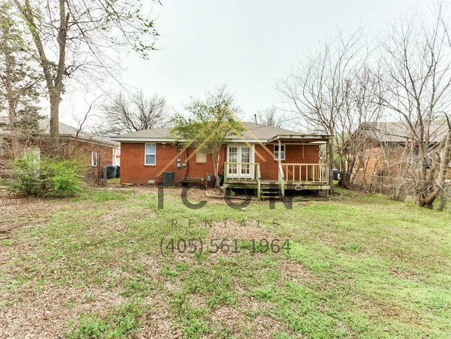 Building Photo - 1713 Sheffield Rd