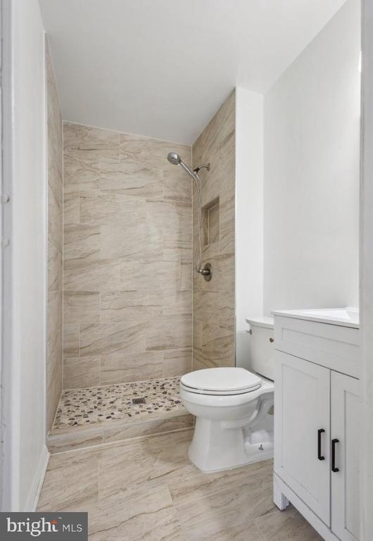 Building Photo - 9490 Mooregate Ct