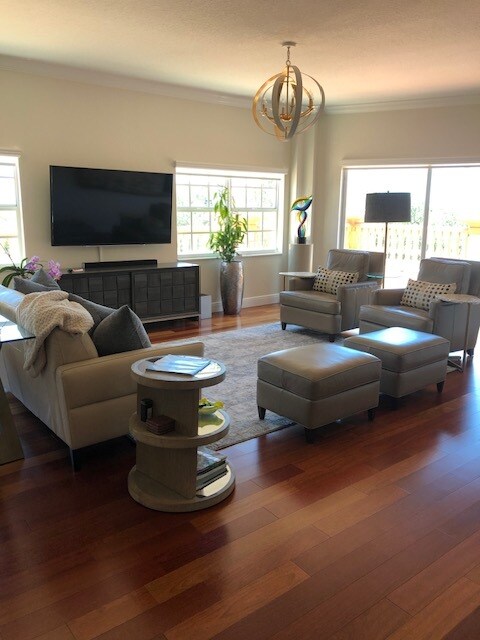 Building Photo - 1188 N Tamiami Trl