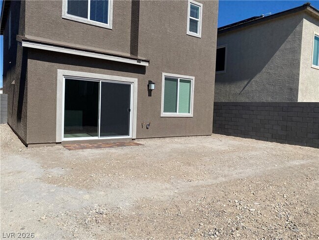 Building Photo - 9583 Noah Pointe Ave