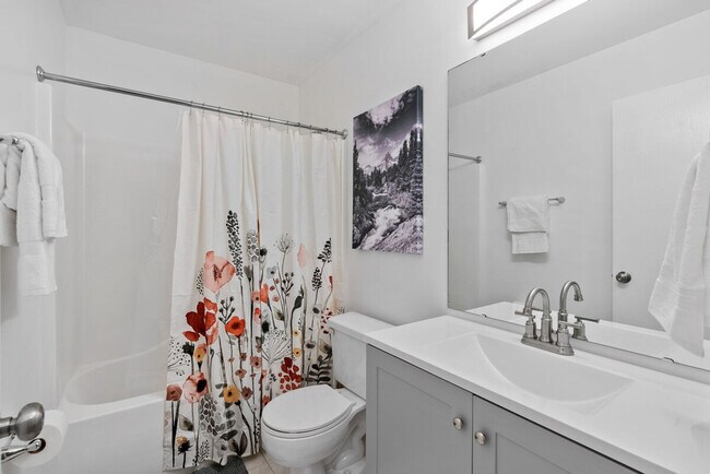 Building Photo - 16401 Baja Ct