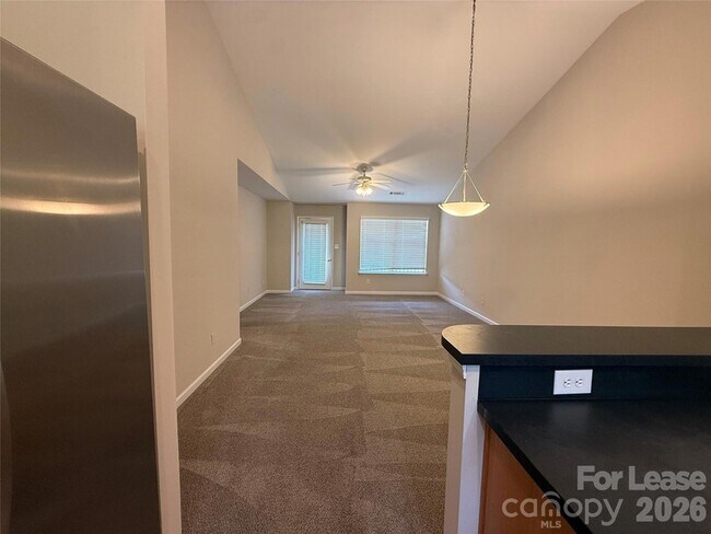 Building Photo - 7333 Michaels Landing Dr