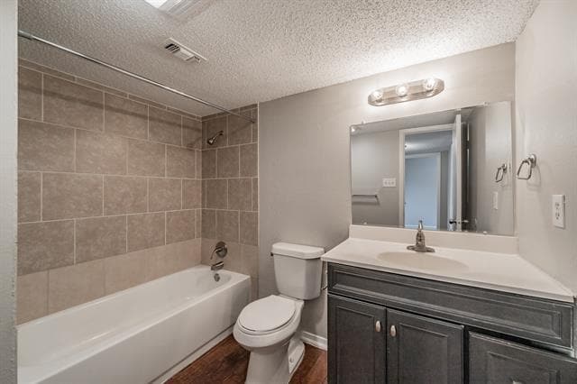 Building Photo - 1755 Farleigh Ct