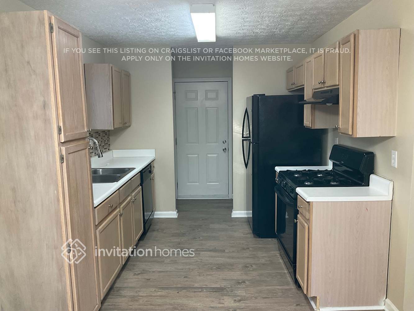 Building Photo - 8487 Misty Creek Cir