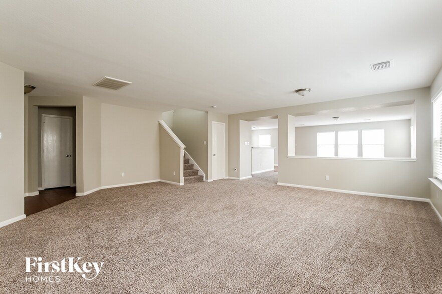 Building Photo - 339 Remington Harbor Ct