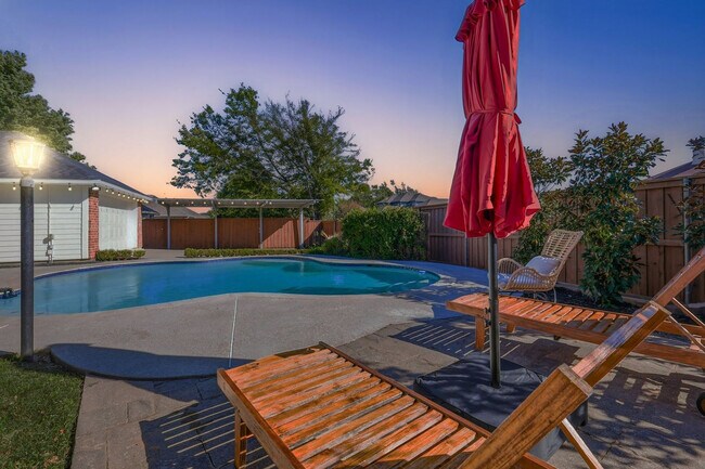 Building Photo - 2720 Wild Grove Ln