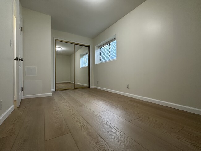 Building Photo - 1326 Clifton St