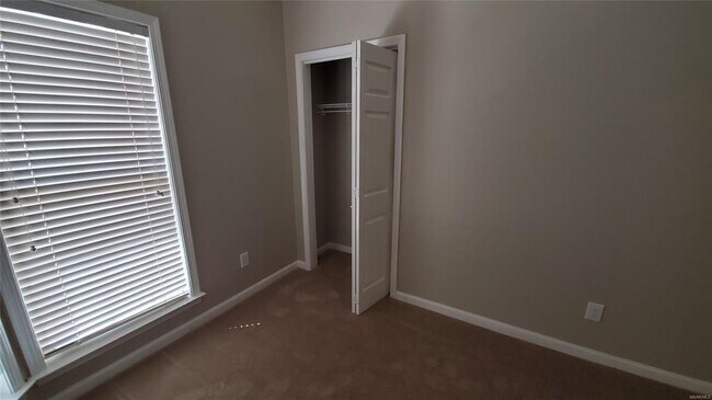 Building Photo - 9101 Hanston Pl