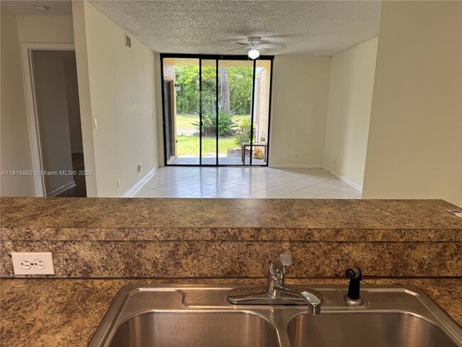 Building Photo - 5661 Riverside Dr