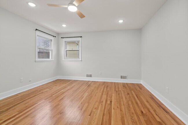 Building Photo - 238 Terrace Ave