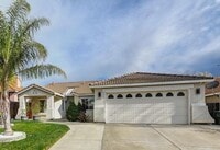 Building Photo - 5544 Sage Dr