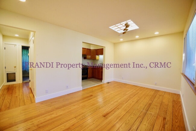 Building Photo - Stylish Downtown Novato Apartment with Mod...