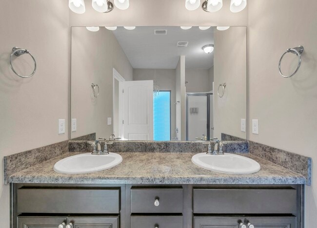 Building Photo - 3589 Autumn Woods Dr