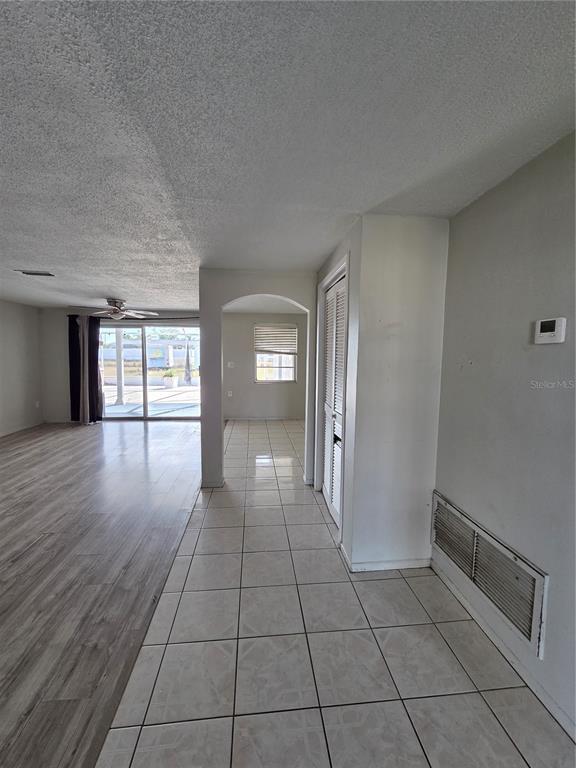 Building Photo - 1838 Solar Dr