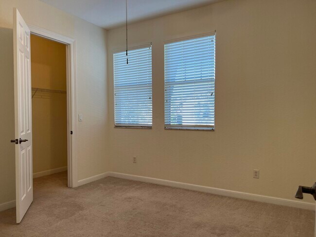 Building Photo - 650 Pacific Grove Dr