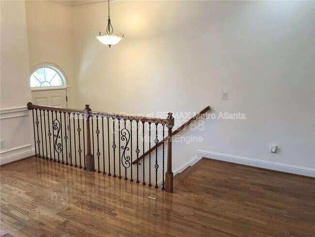 Building Photo - 2673 Rivers Edge Dr NE