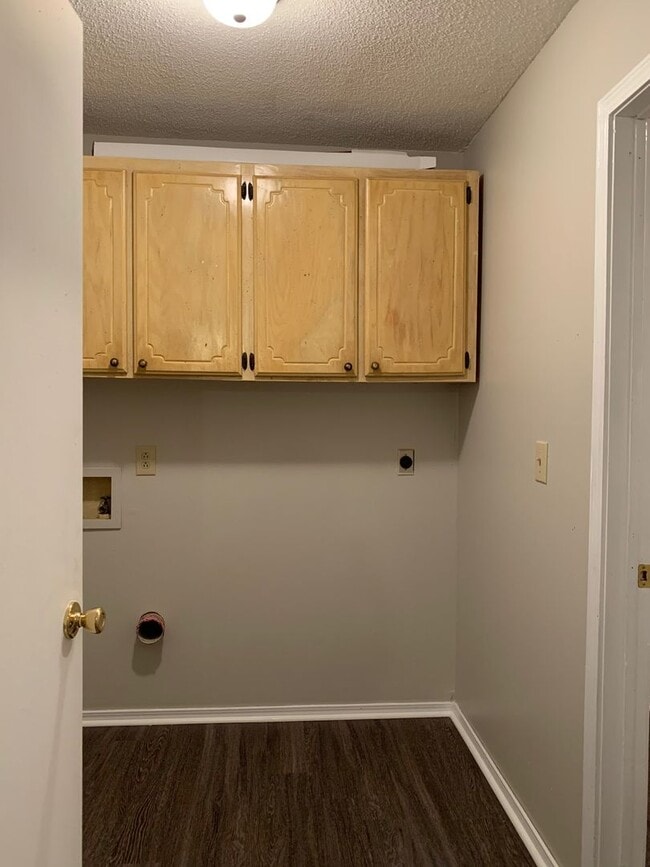 Building Photo - 1307 N. Arkansas-