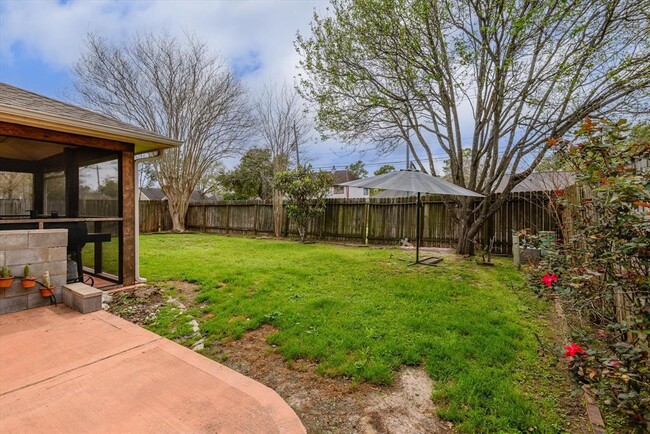 Building Photo - 16022 Capistrano Falls Dr