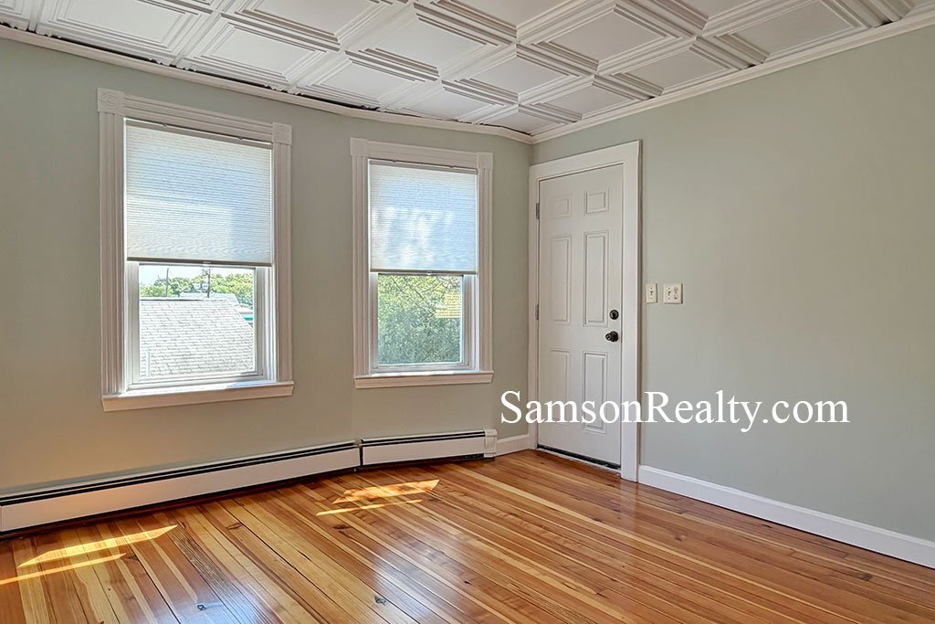 Building Photo - 792 Mineral Spring Ave
