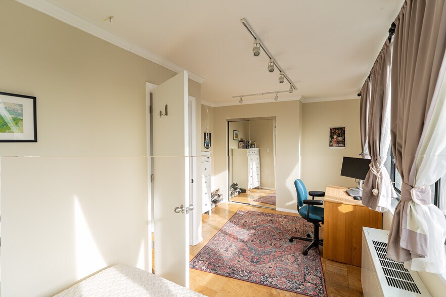 Building Photo - 2030 F St NW