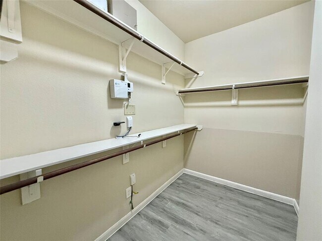 Building Photo - 12519 Colony Hill Ln