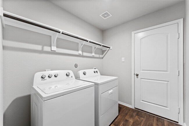 Building Photo - 40491 Gdn Hts Ln